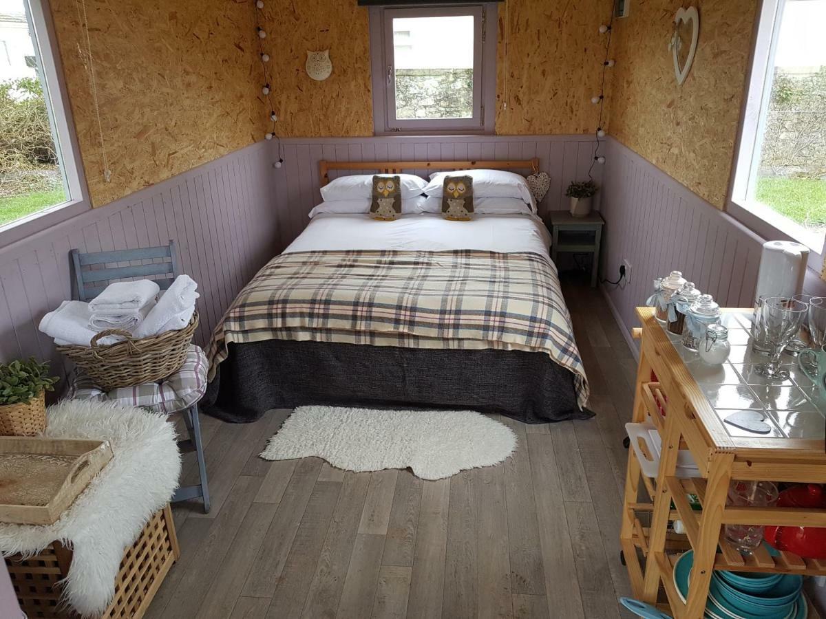 Acorn Camping And Caravan Park Llantwit Major Exterior photo