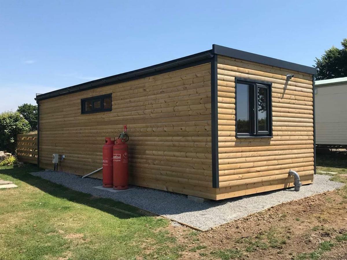 Acorn Camping And Caravan Park Llantwit Major Exterior photo