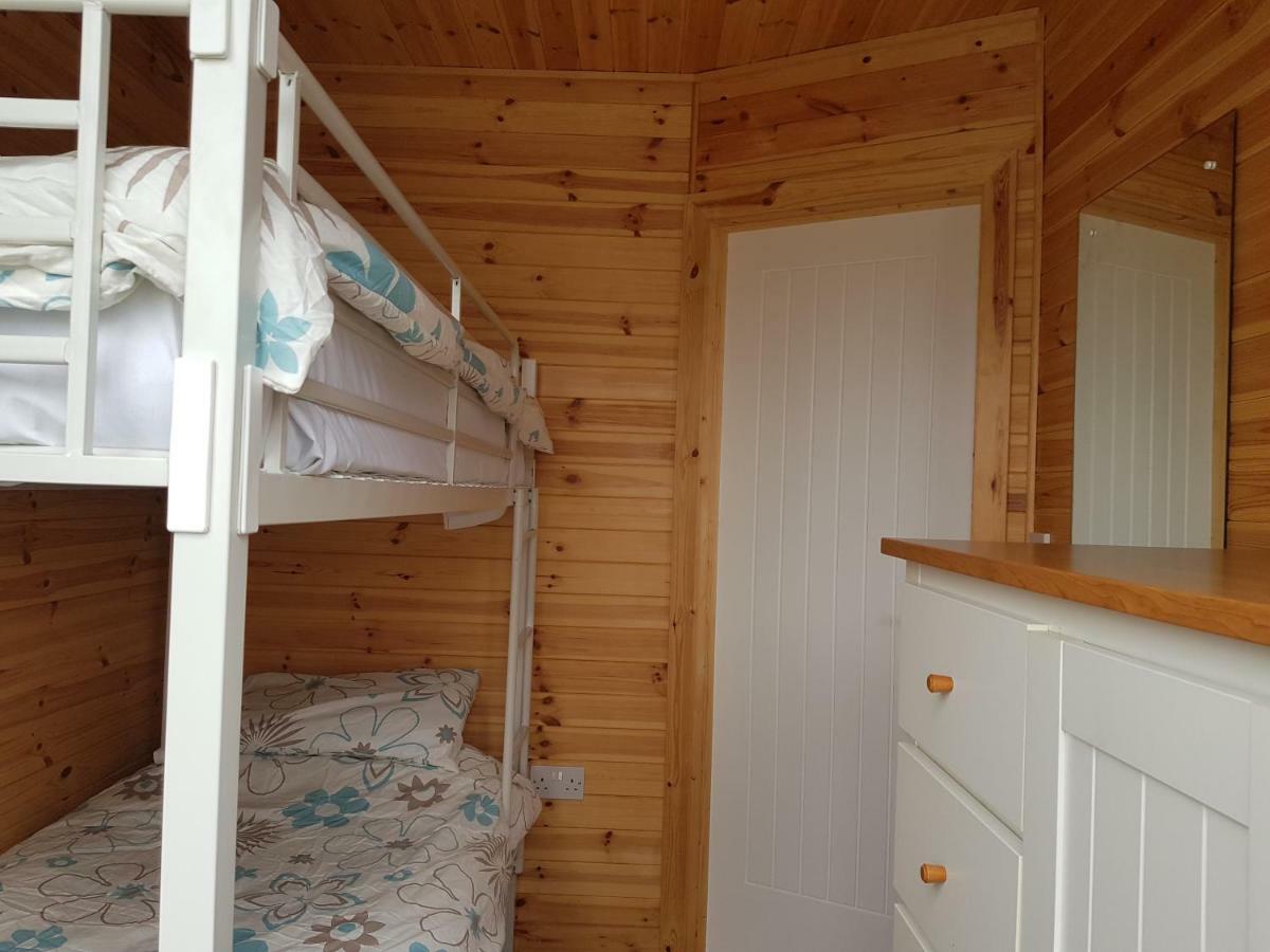 Acorn Camping And Caravan Park Llantwit Major Exterior photo
